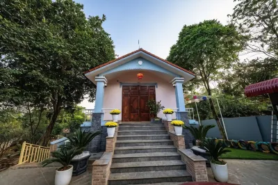 Phương Nam Garden Hotels in Ba Vì