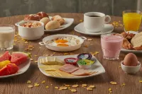 Ibis Cali Granada Hotels in 