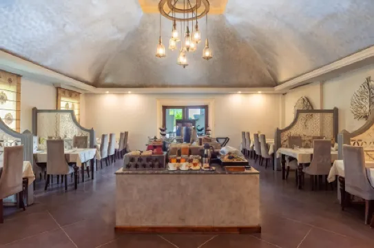 Pramod Convention & Beach Resorts