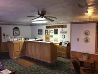 Burr Oak Motel Hotels in Algona