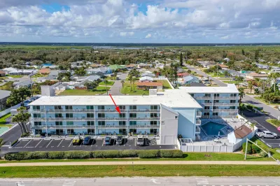 Spectacular Ocean View STEPS from the Beach and Pool! Third Floor Studio!