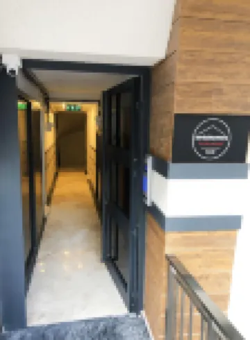 ベタ ホームス ブティック ホテル Buca Stadium周辺のホテル