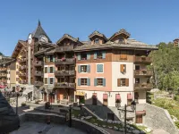 Résidence Pierre & Vacances Premium Arc 1950 le Village Hotels in Arc 1950