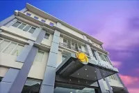 Atria Inn Hotels in Pandang