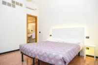 Lia Rooms 3