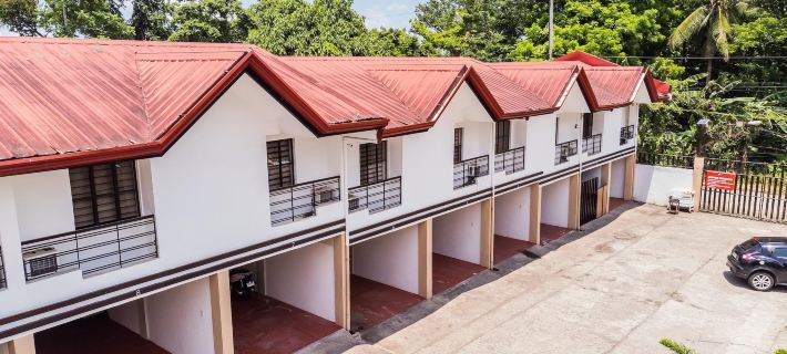 โรงแรมเกซอน พรีเมียร์ ลูเซนา โรงแรมในเคซอน