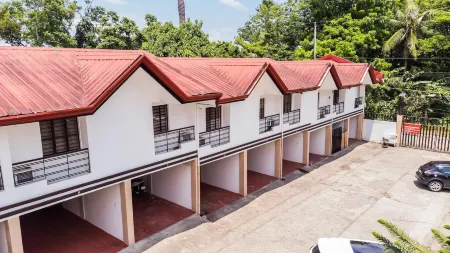 Quezon Premier Hotel Lucena