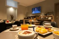 ホテル H21