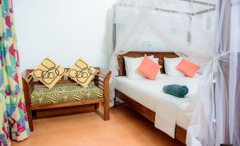 Villa White