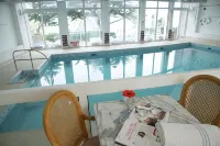 The Imperial Torquay - Beach