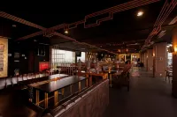 Wimarion Hotel Semarang - bar