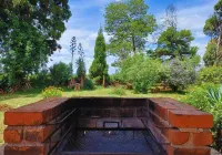 Woodland Gardens Self Catering Pet Friendly Lodge
