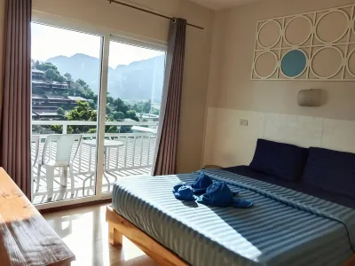 Blue View House Phi Phi Hotels in Phak Nam Bay