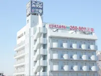 Urban Hotel Sanko Hotels near Shukutoku University