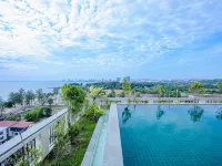 سي بريز هوتل آند فيلا Hotels near أترس بيتش