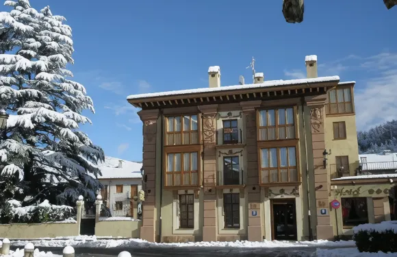 帕拉西奧阿斯卡拉特酒店