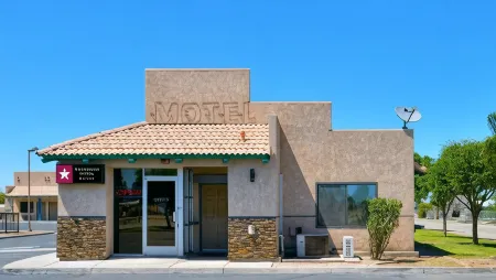 Magnuson Hotel Blythe