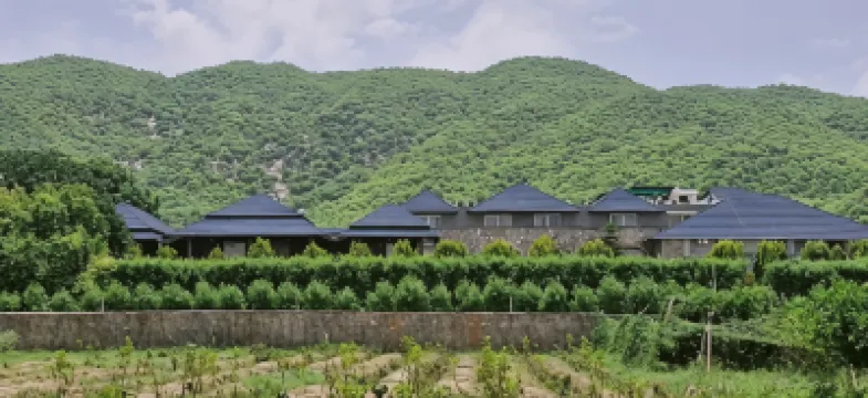 Nature Retreat Resort Hotels near Brahma Temple