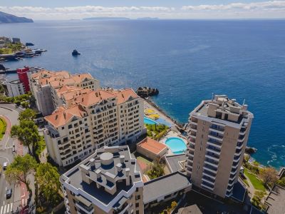Duas Torres Hotel
