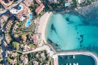 Hotel Resort & Spa Baia Caddinas Hôtels à : Marinella