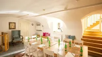 Hotel Golden Key Prague Castle
