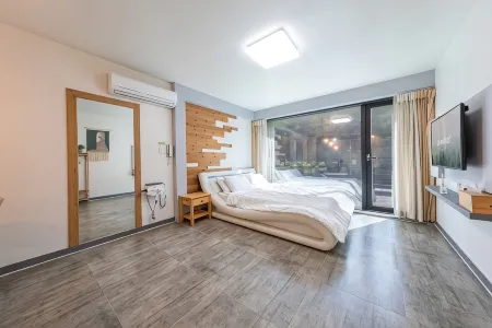Chuncheon Vida Feliz Pension Отели рядом с достопримечательностью «Jade Garden»