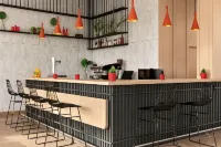 Ramada by Wyndham Getafe - bar
