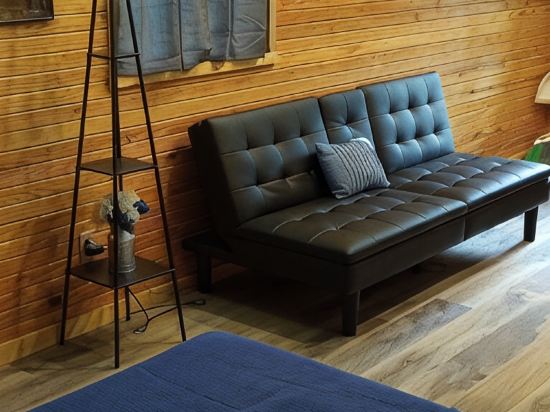 The knotty pine cabin, Tiny House