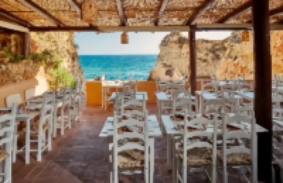 普賴尼亞俱樂部飯店