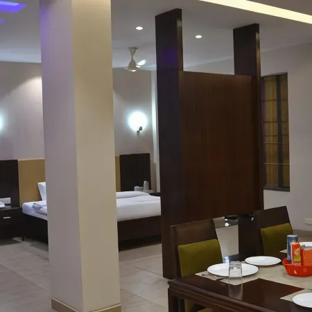 Hotel Shrinath Palace