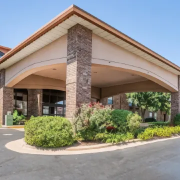 Comfort Inn at Thousand Hills