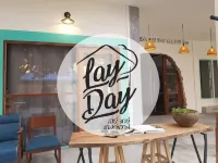 Lay Day