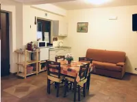 Serene Abruzzo Retreat with Mountain Views