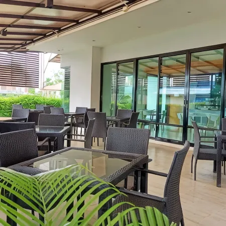 Abizz Hotel Lampang Airport
