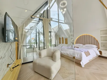 Villa Nuansa S-09A Lembang 3 Br with Privatepool Отели рядом с достопримечательностью «Taman Kupu-Kupu Cihanjuang»