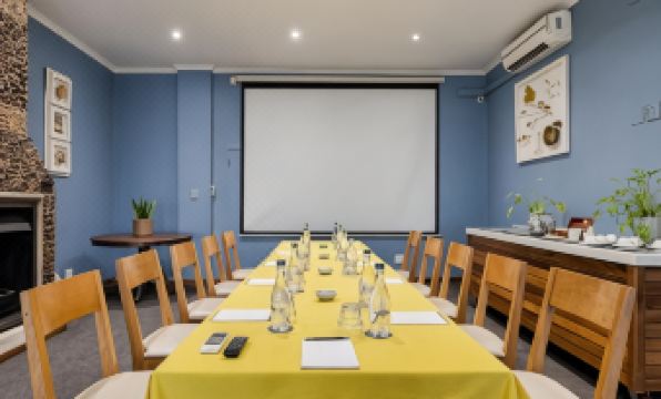 Perry's Bridge Hollow Boutique Hotel