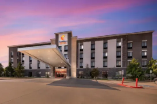 Comfort Suites Meridian and I-40 Hôtels à : 