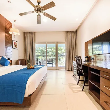 Acron Waterfront Resort