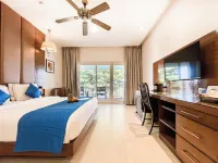 Acron Waterfront Resort