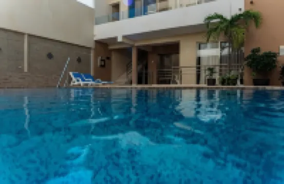 Hotel & Suites Domani