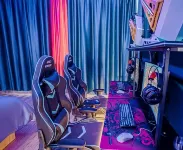 Xinghe Movie and E-sports Homestay (Heyuan Asia's Tallest Fountain)
