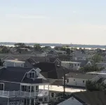 Steps to the Beach!!! Luxury all over 2-bedroom 2 Bath in Wildwood Crest - Homestays