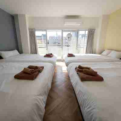 Shinjuku | Maximum 16 ppl | Queen×8 | 3-bedroom | 3-minute walk from the station | 90sqm | 801 Rooms