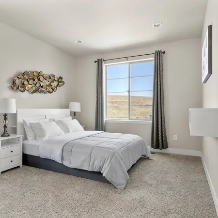 Relaxing Foothills Retreat in Gorgeous Modern Home
