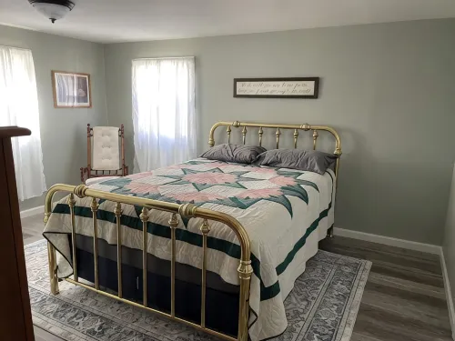 Tanners Manor is in a peaceful setting on the end of a cove.