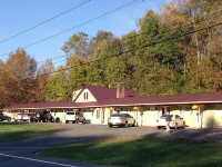 Sleep Woodstock Motel Hotels in Windsor County