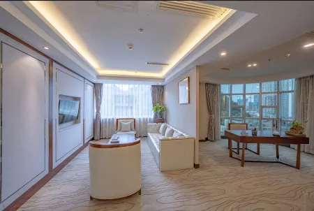 Qianling Grand Hotel