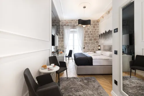 Boutique House Forty-Four