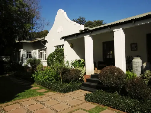 Brooks Cottage - Bed and Breakfasts