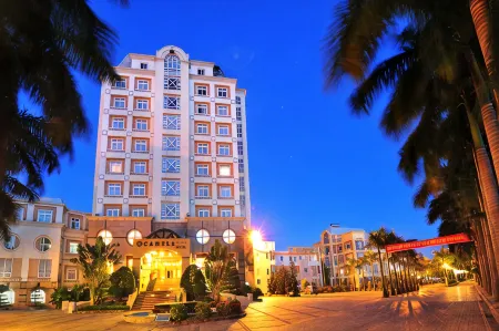 Camela Hotel & Resort